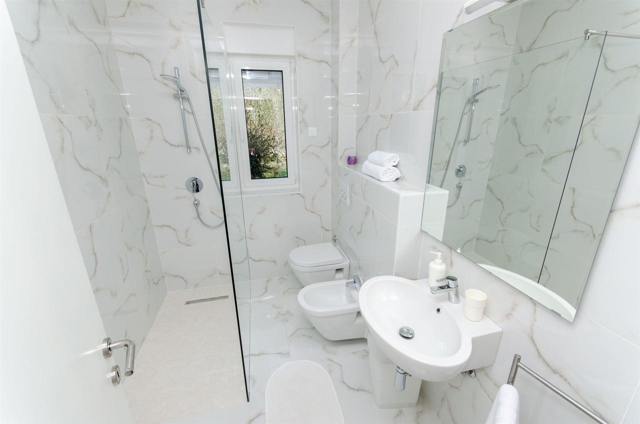 Apartments Branimir Mandre Zewnętrze zdjęcie